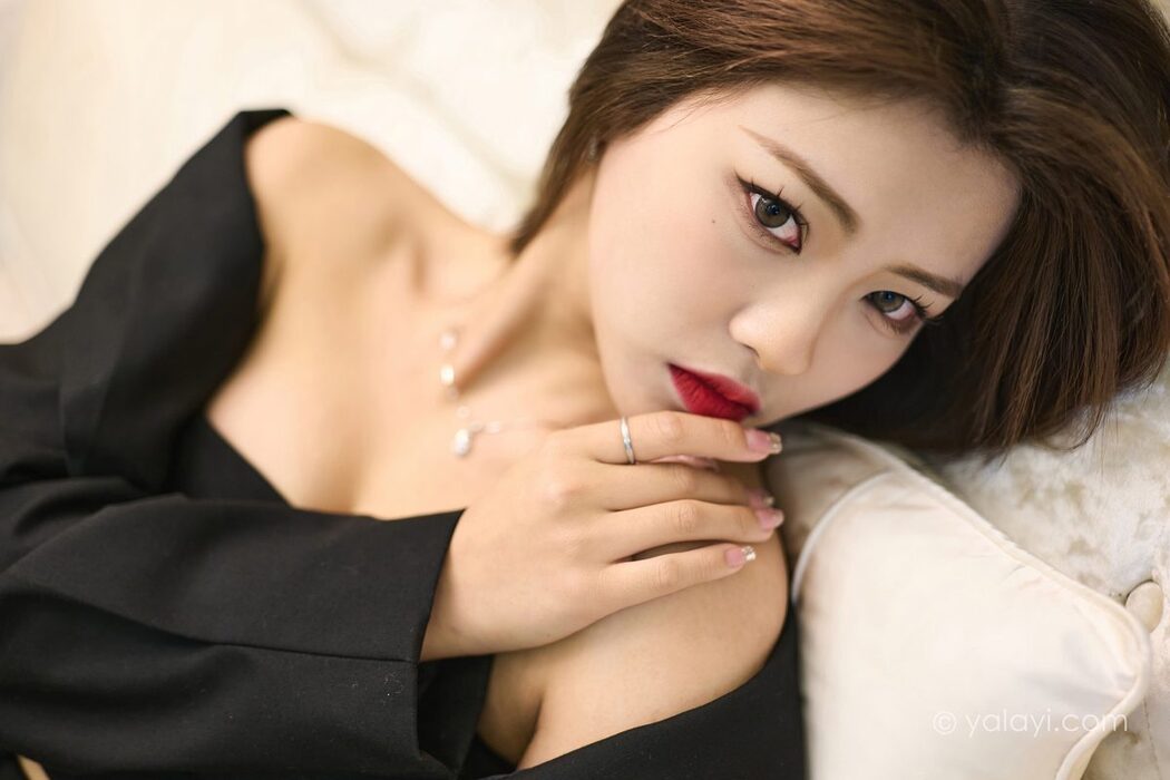 YaLaYi雅拉伊 Vol.1028 Yue Er