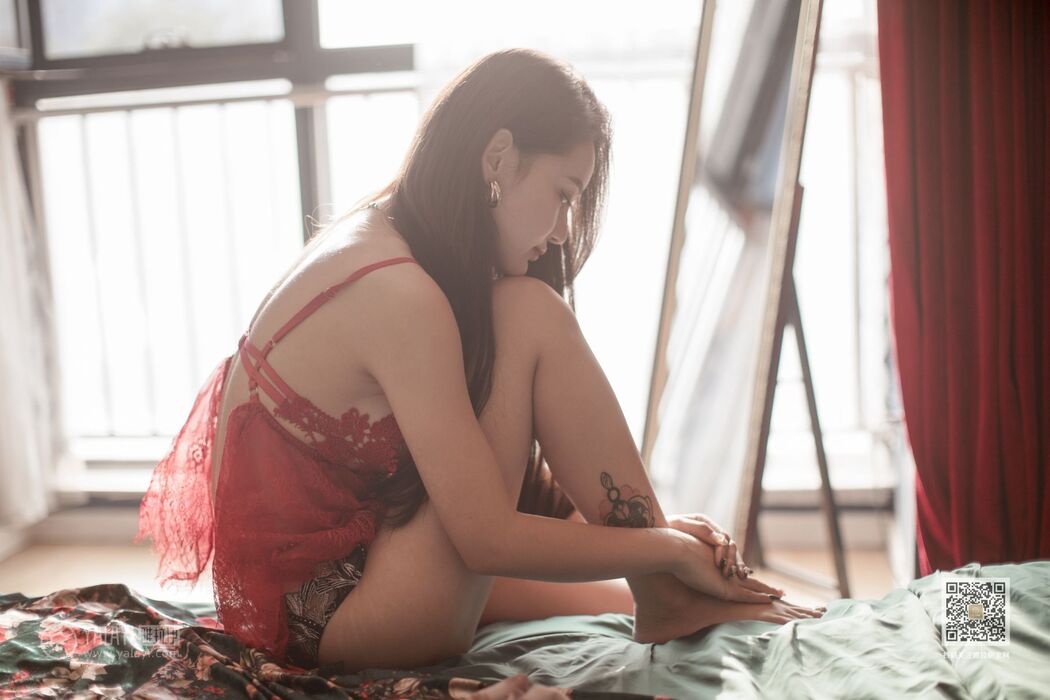 YaLaYi雅拉伊 Vol.458 Liu Zi Yang