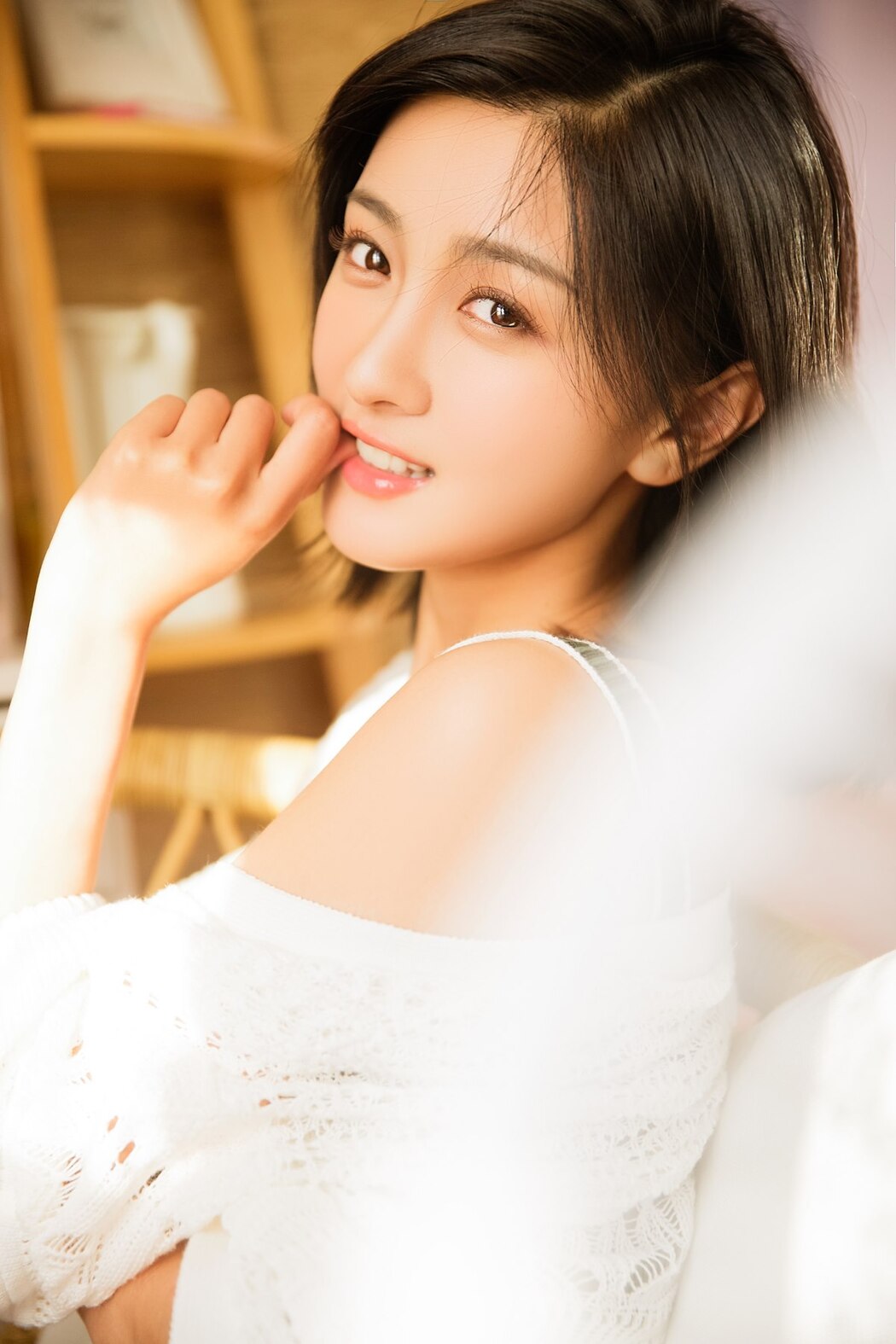 YaLaYi雅拉伊 Vol.1002 Yi Ming