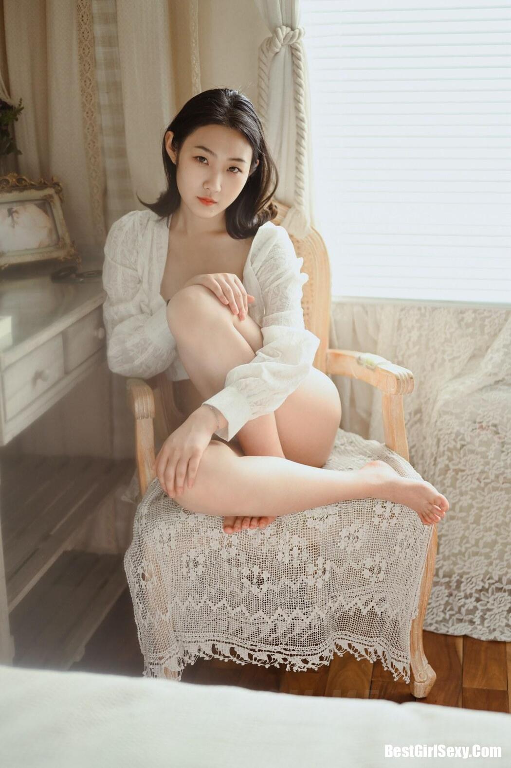 YALAYI Vol.616 Liang Zi