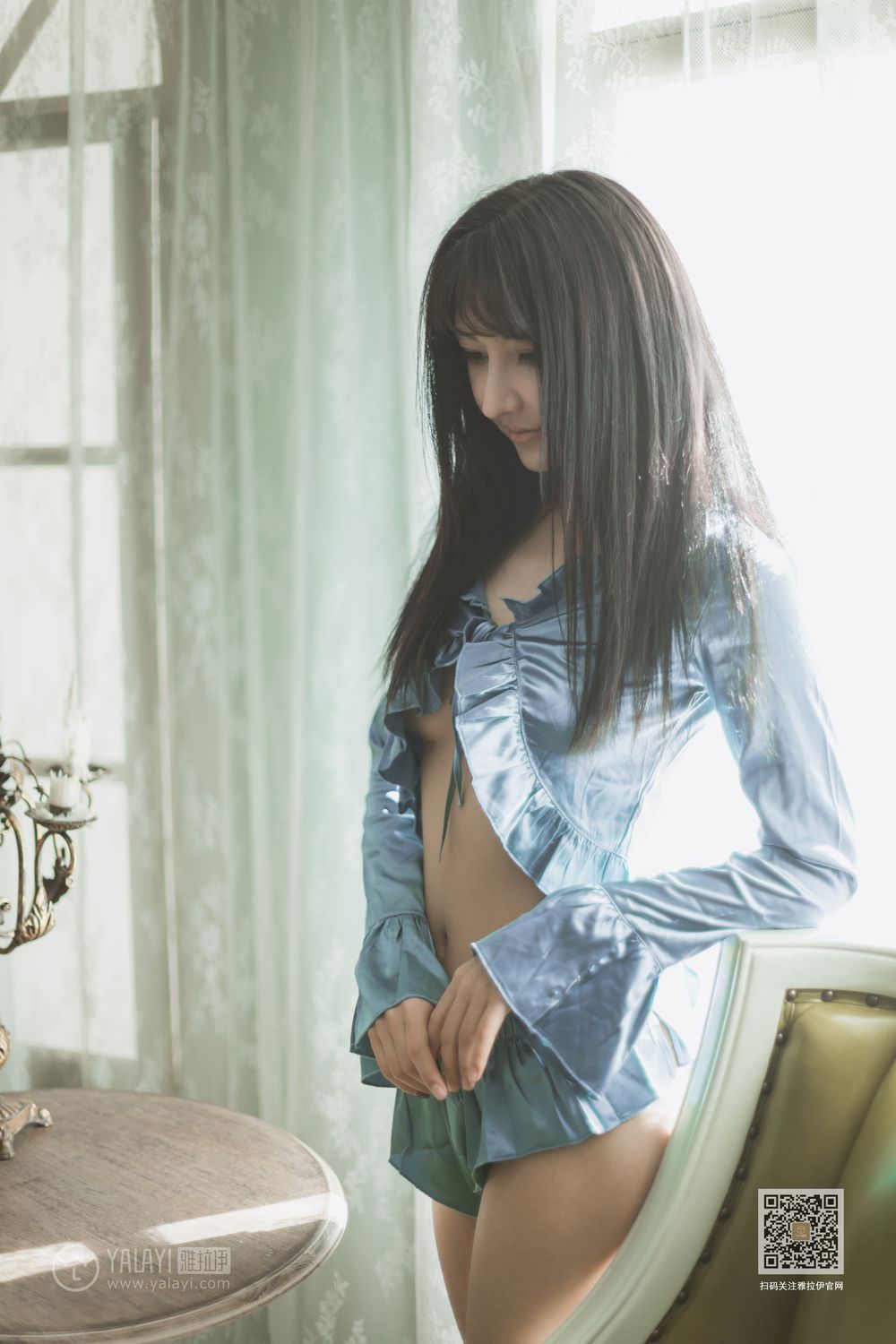 YALAYI Vol.527 Sit Beside Me