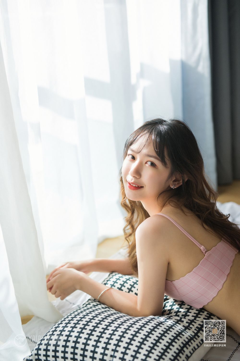 YALAYI Vol.517 Touch you out of reach