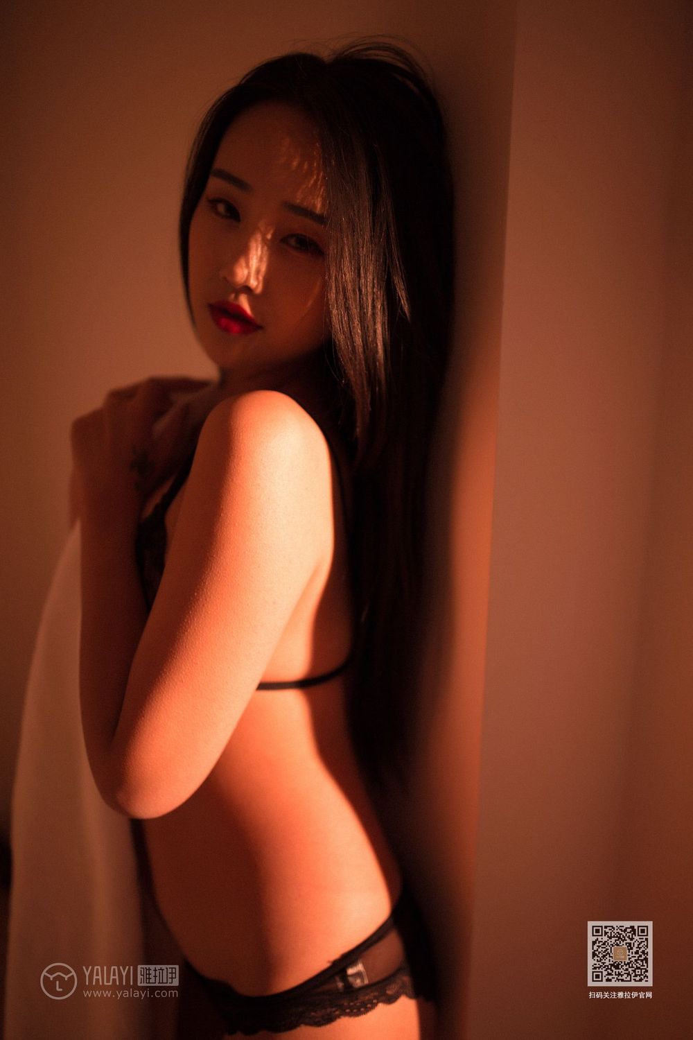 YALAYI Vol.522 Black Beauty