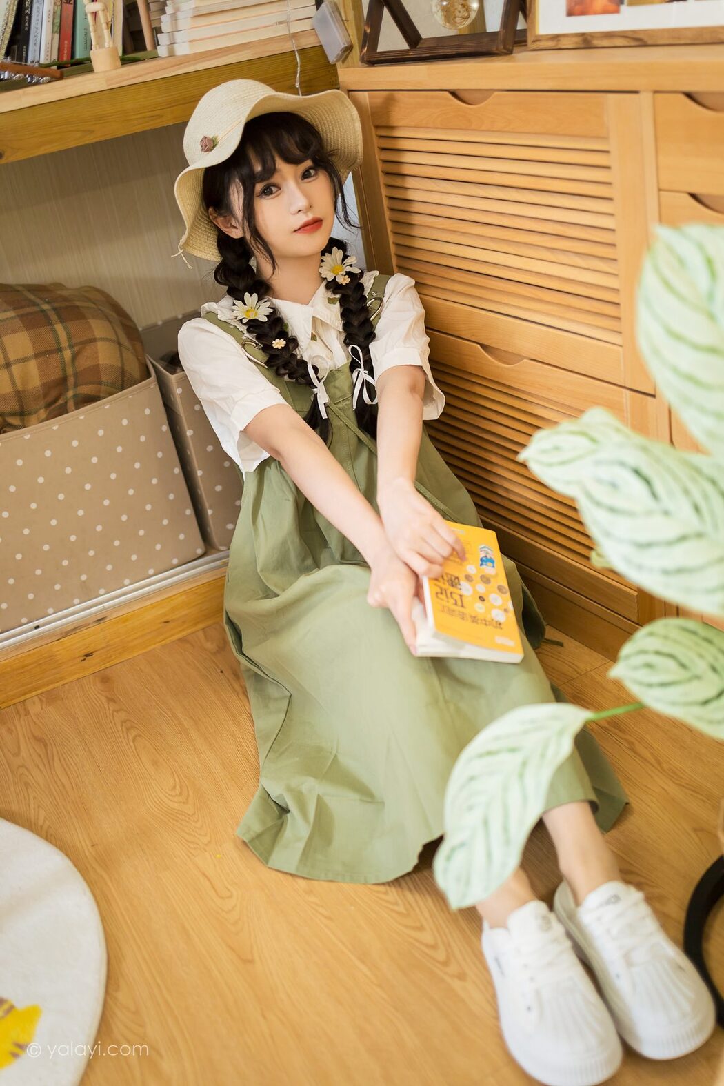 YaLaYi雅拉伊 Vol.1032 Xiao Ting