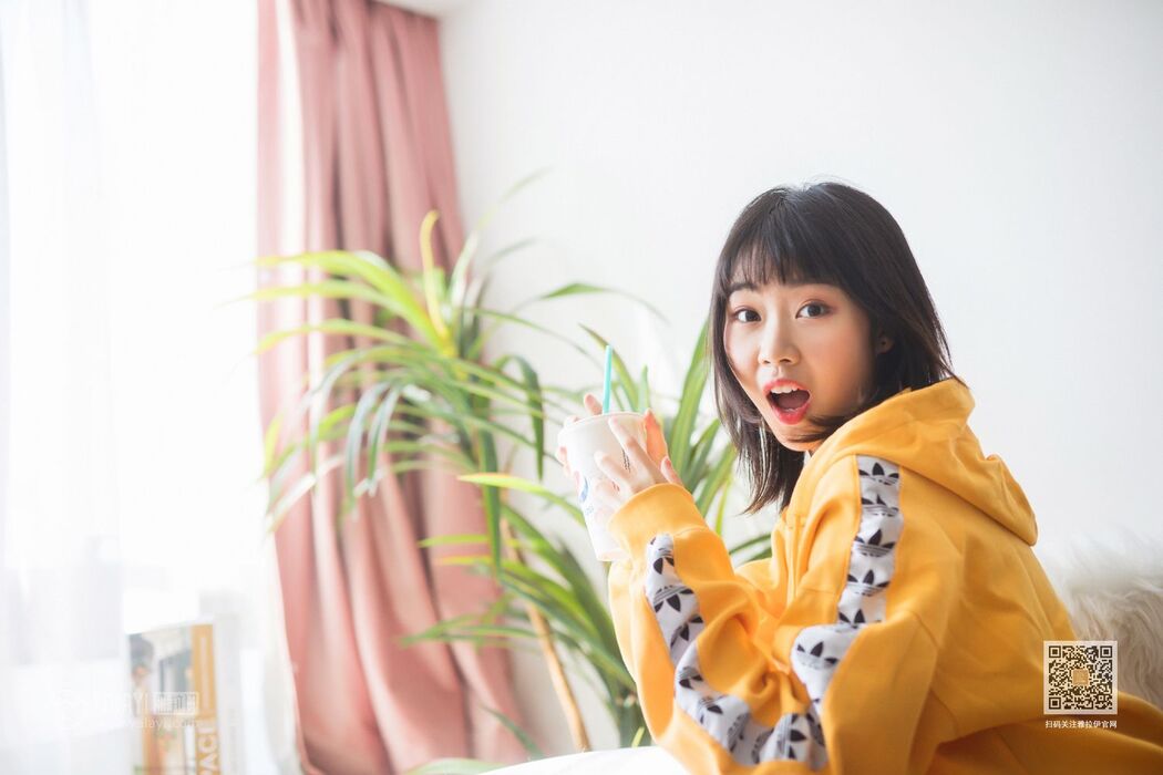 YALAYI Vol.526 Colorful Time