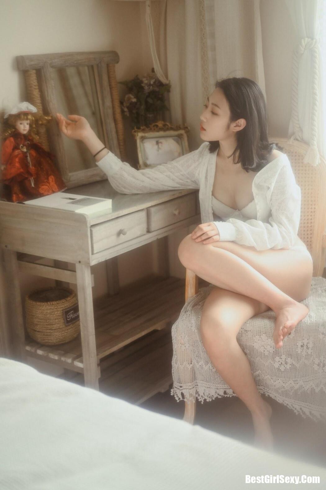 YALAYI Vol.616 Liang Zi