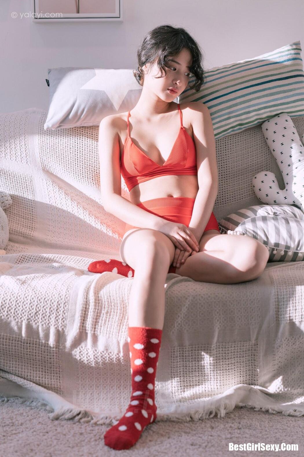 YALAYI Vol.666 Too wronged girl loli