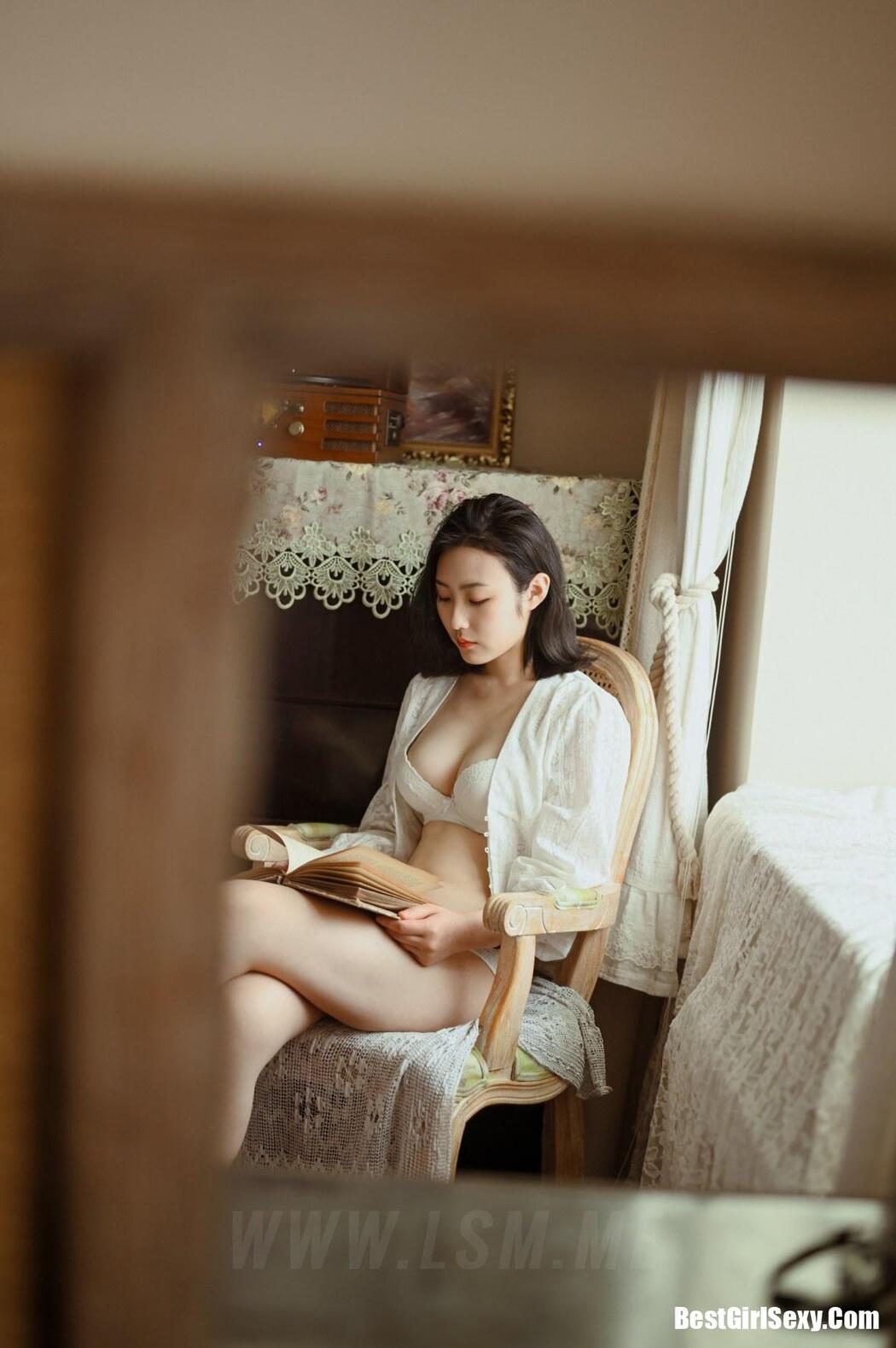 YALAYI Vol.616 Liang Zi