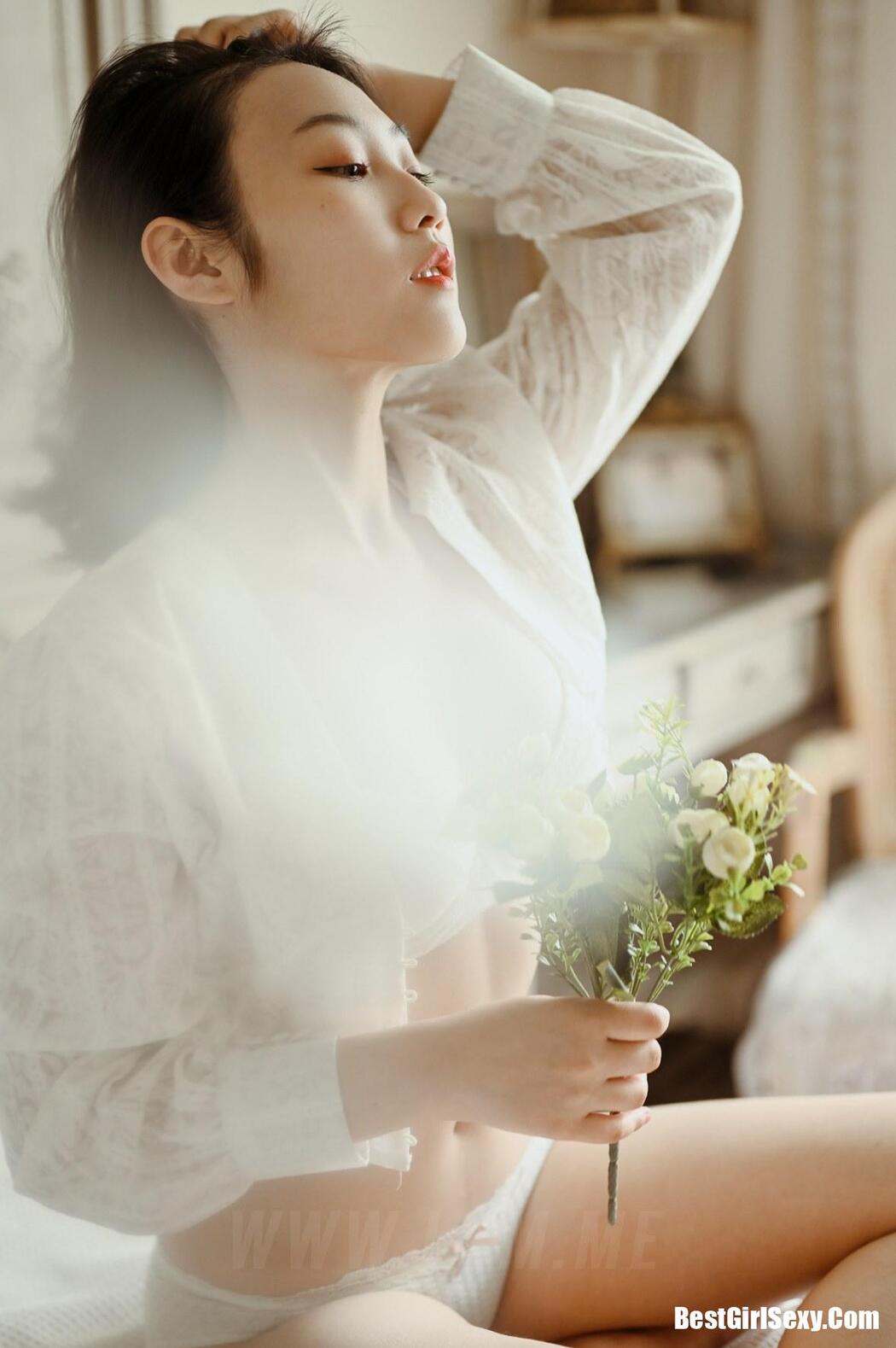 YALAYI Vol.616 Liang Zi