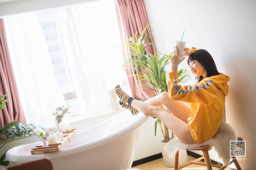 YALAYI Vol.526 Colorful Time