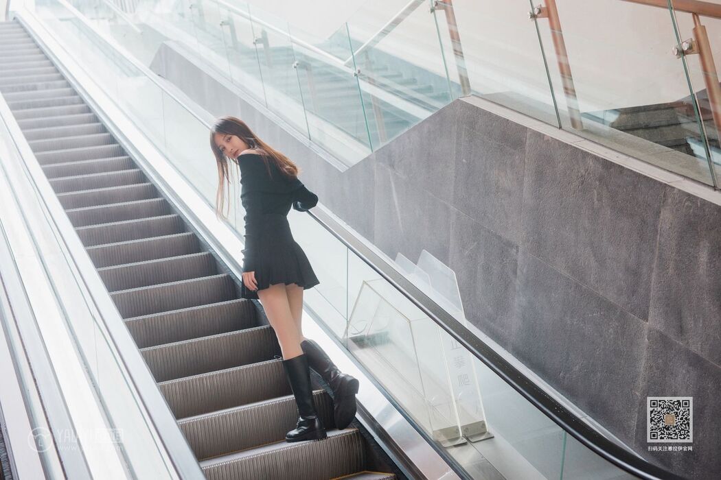 YALAYI Vol.520 GuangZhou Bleaching Girl