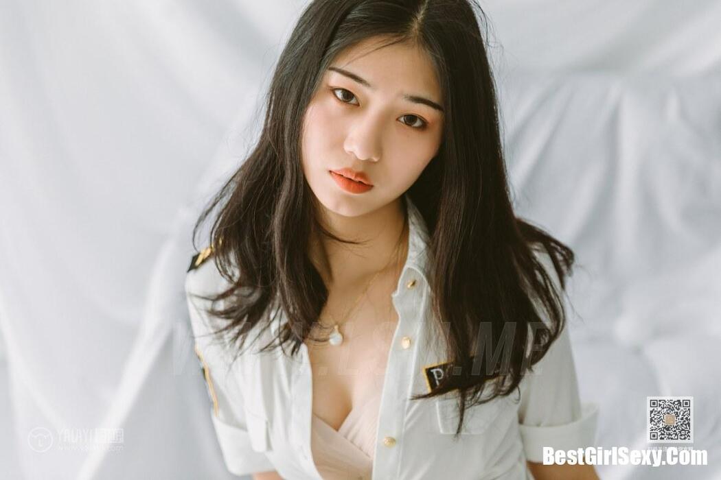 YALAYI Vol.648 He Feng