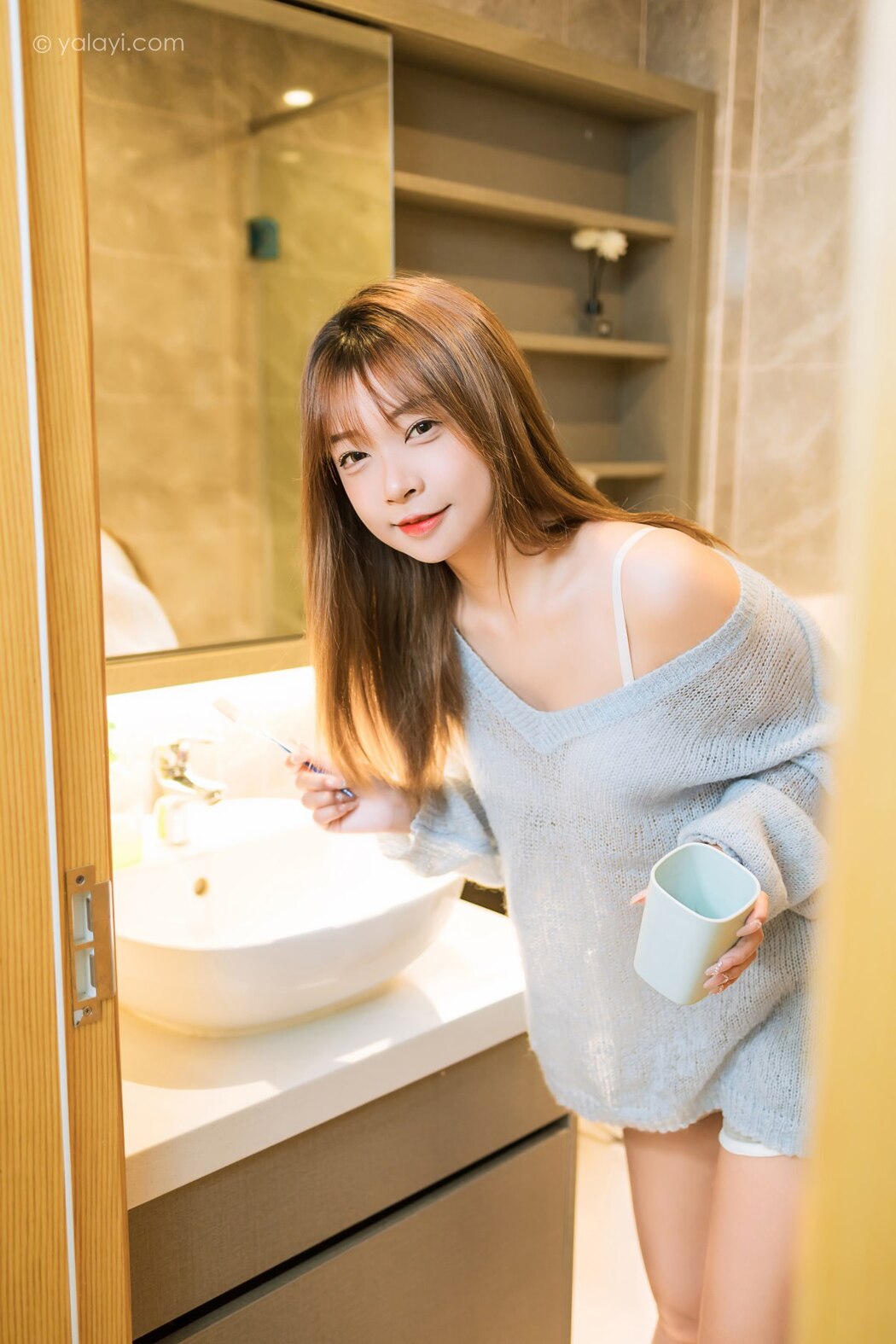 YaLaYi雅拉伊 Vol.1001 A He