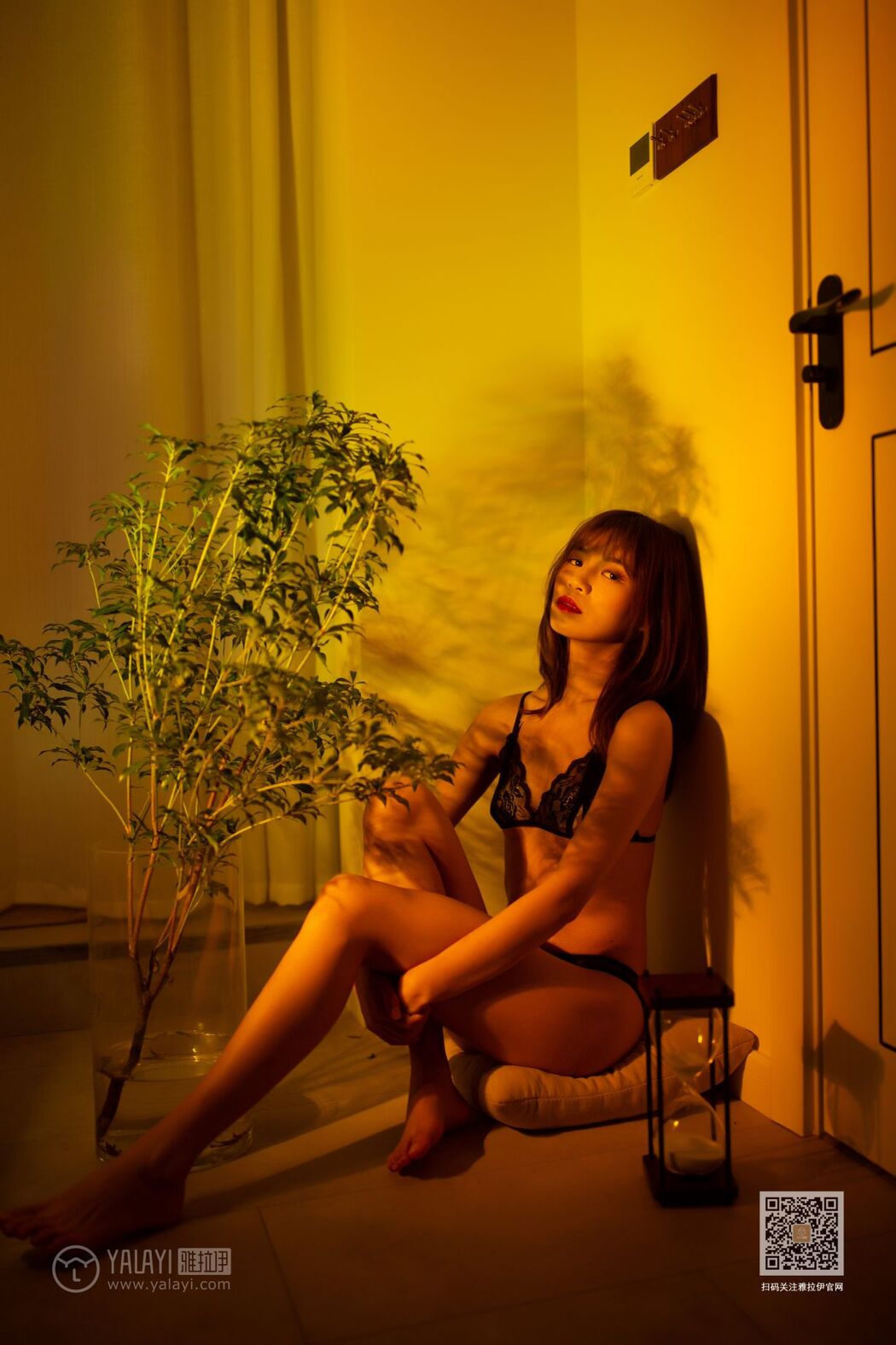 YaLaYi雅拉伊 Vol.511 Li Ya