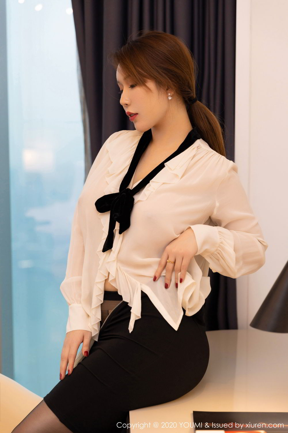 YouMi Vol.422 Egg Younisi