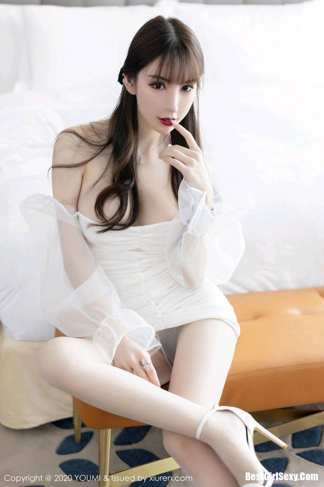 YouMi尤蜜荟 Vol.570 Zhou Yu Xi