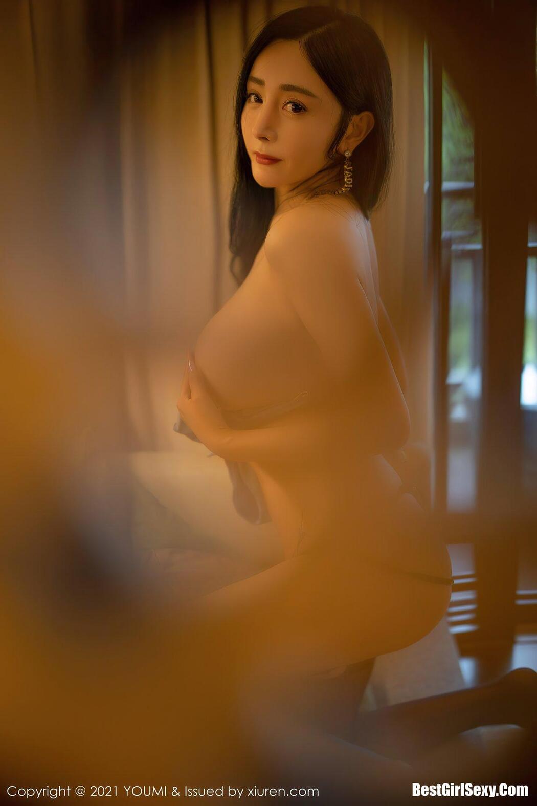 YouMi尤蜜荟 Vol.697 Yun Er