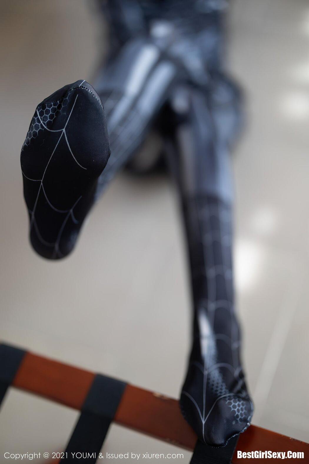 YouMi尤蜜荟 Vol.702 Yue Er Yue