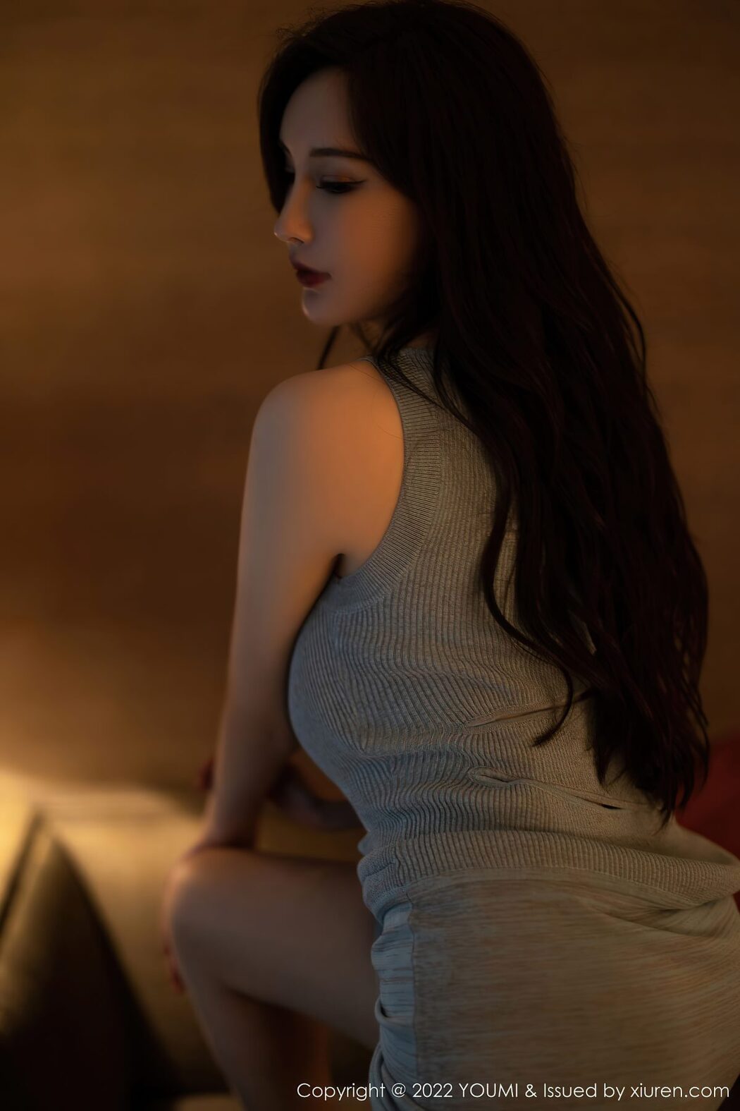 YouMi尤蜜荟 Vol.822 Nai Ping Tu Fei Yuan Ai Cuo Chou Hei Qiong