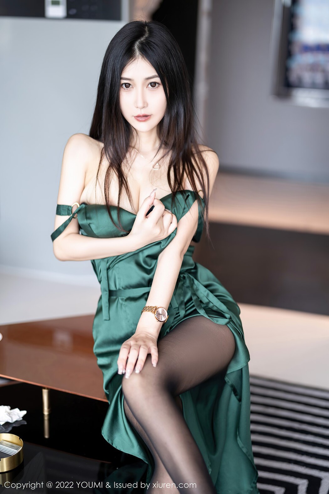 YouMi尤蜜荟 Vol.837 laura A Jiao