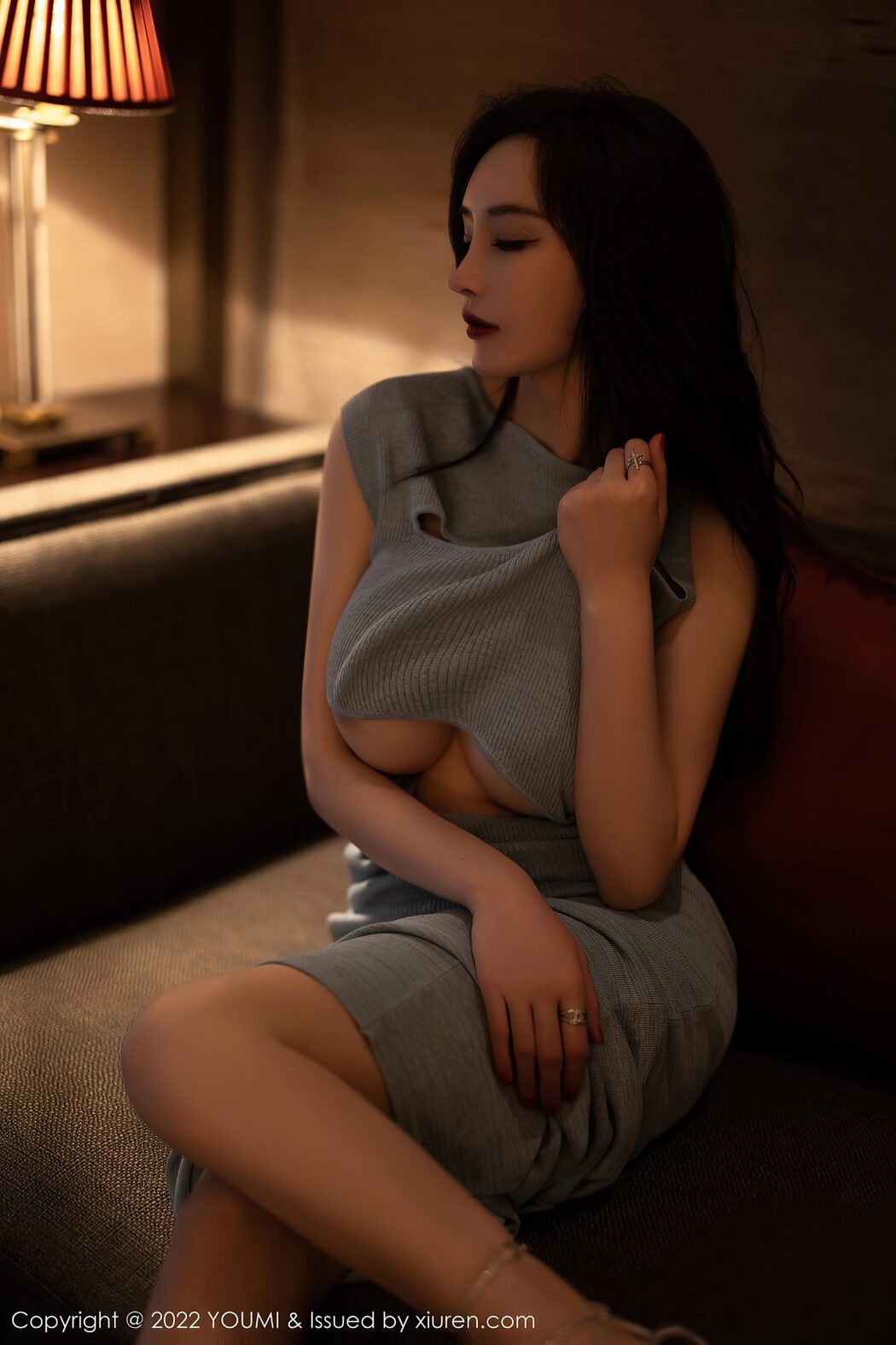 YouMi尤蜜荟 Vol.822 Nai Ping Tu Fei Yuan Ai Cuo Chou Hei Qiong