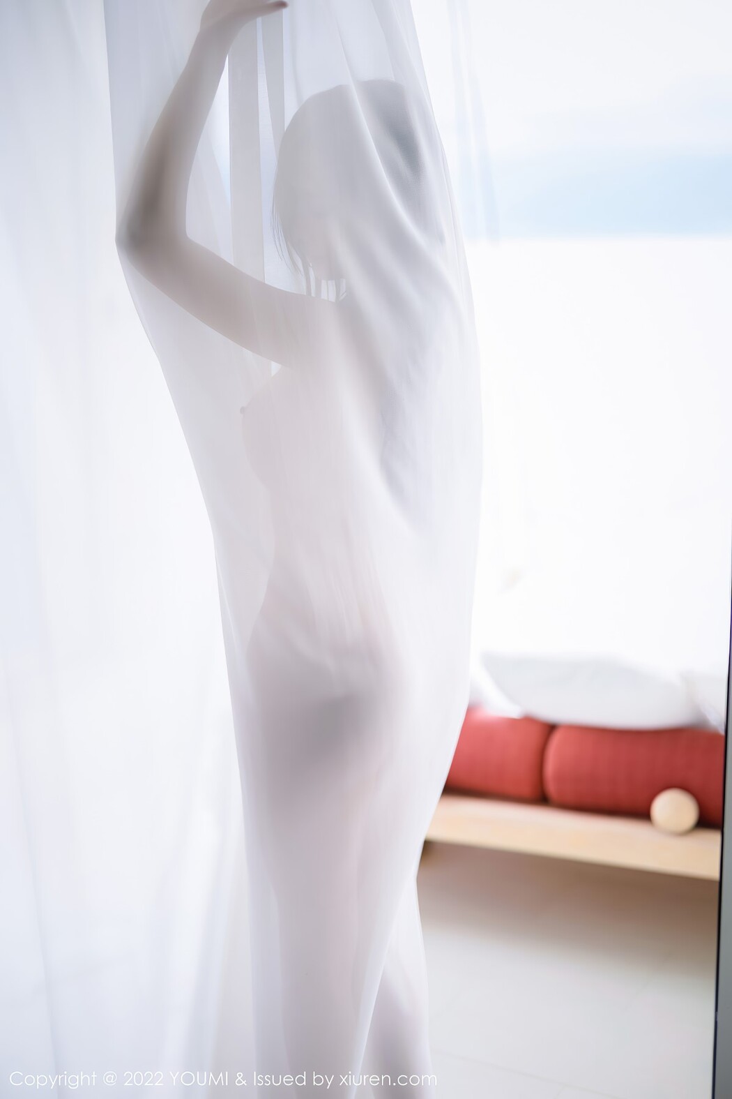 YouMi尤蜜荟 Vol.853 Nai Ping Tu Fei Yuan Ai Cuo Chou Hei Qiong