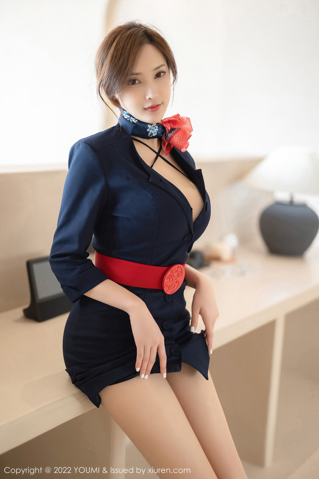 YouMi尤蜜荟 Vol.858 Nai Ping Tu Fei Yuan Ai Cuo Chou Hei Qiong
