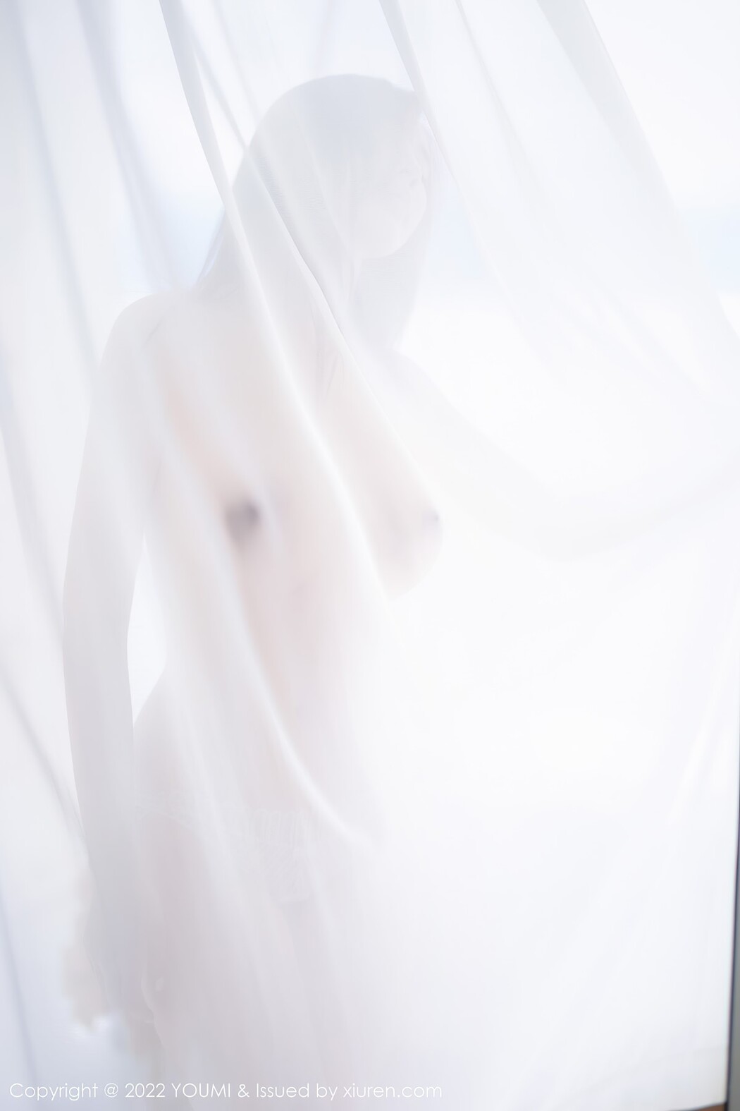 YouMi尤蜜荟 Vol.853 Nai Ping Tu Fei Yuan Ai Cuo Chou Hei Qiong