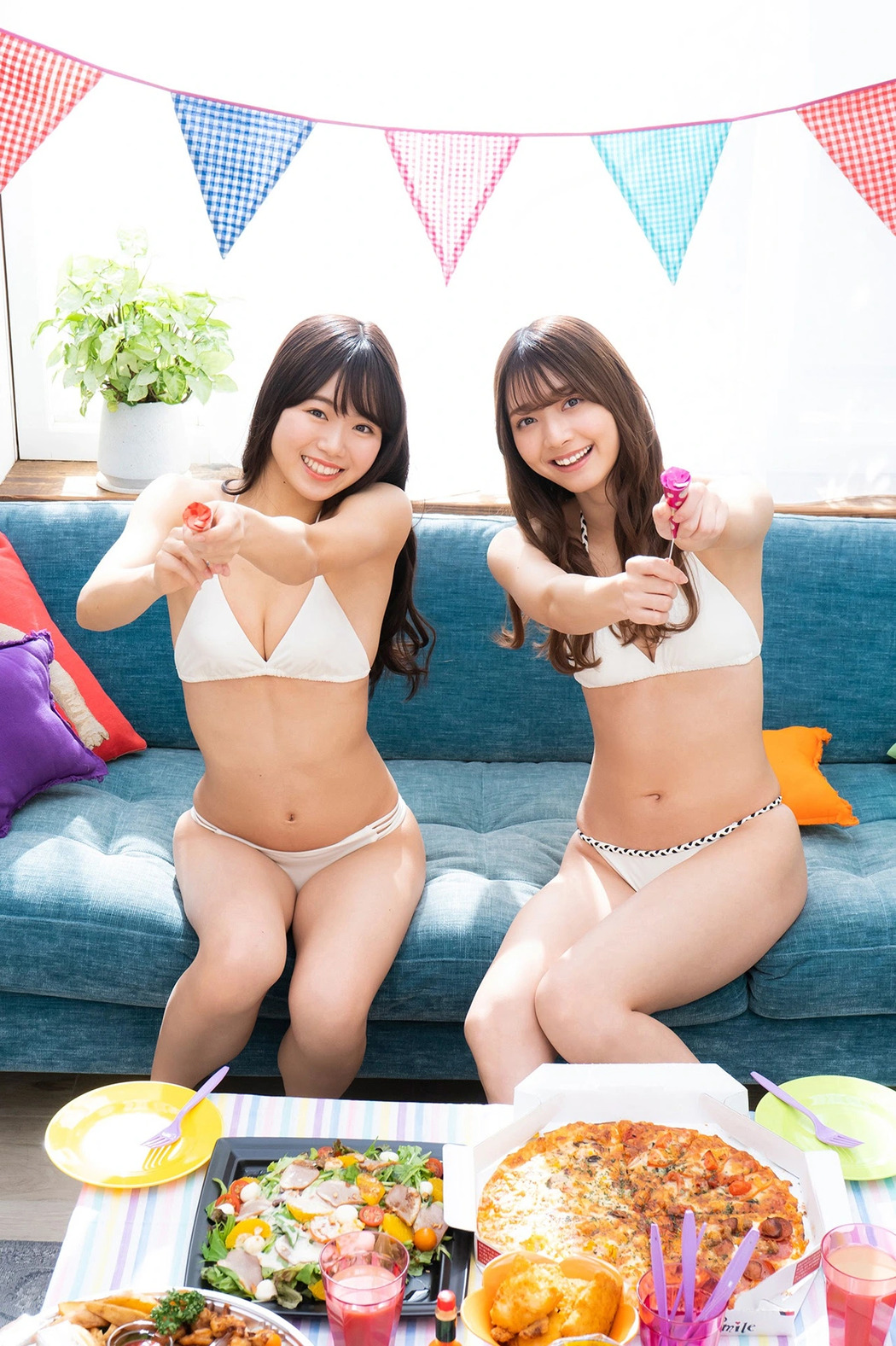 山口はのん&ぴーぴる, Young Magazine Web 夏目綾が撮る! 「ナツメカメラ」