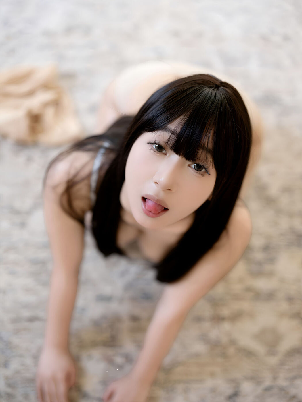 Coser@浅安安 – 下班后的秘密关系 Part01 (49P)