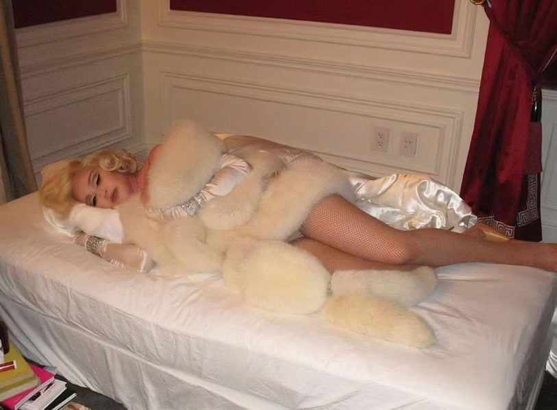 H Madonna σε αποκαλυπτική φωτογράφηση … στο V Magazine !