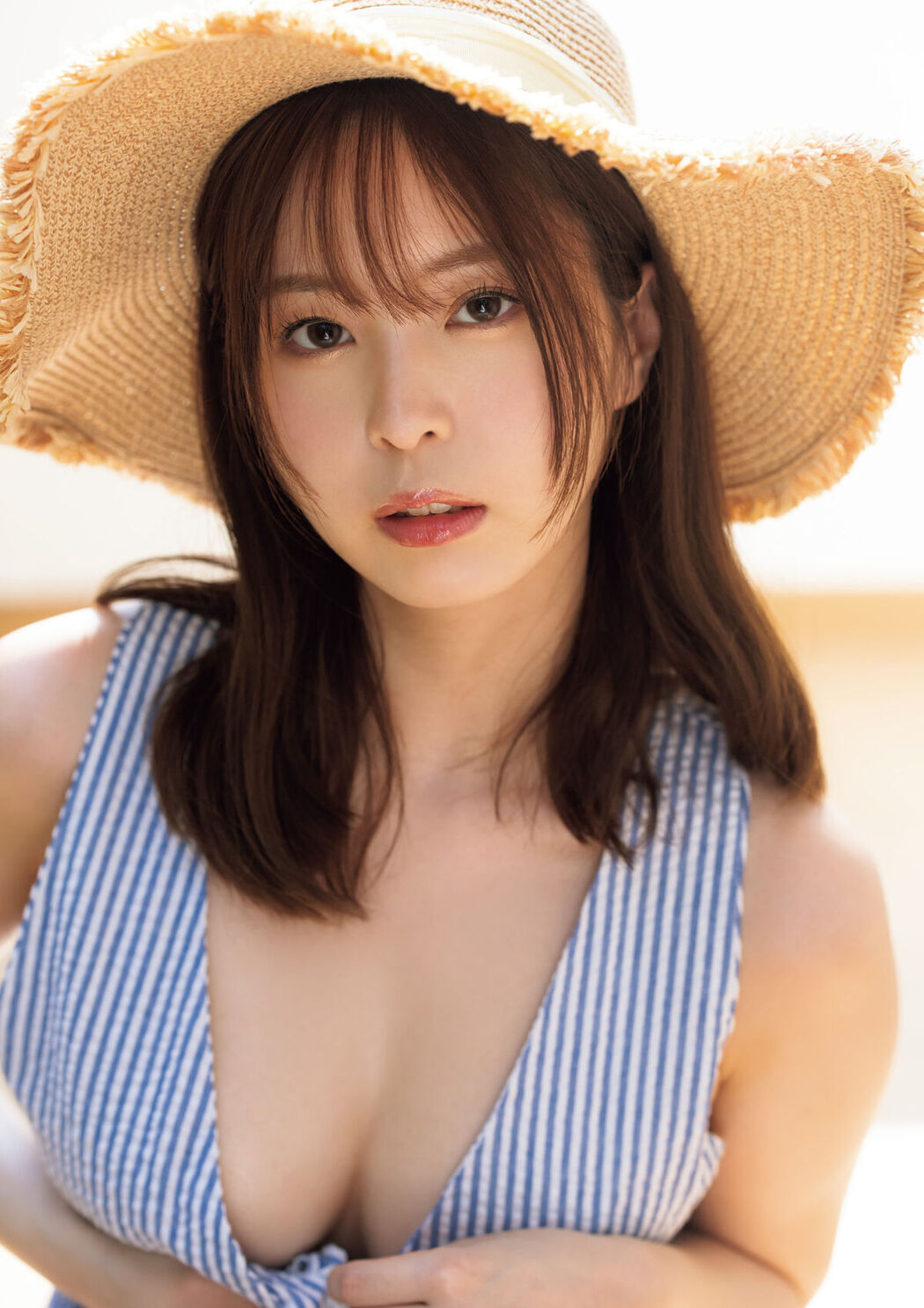 JP Kuno Hinano 九野ひなの &#8211; 写真集 mellow LUCKMAN And 九野ひなの (81P)