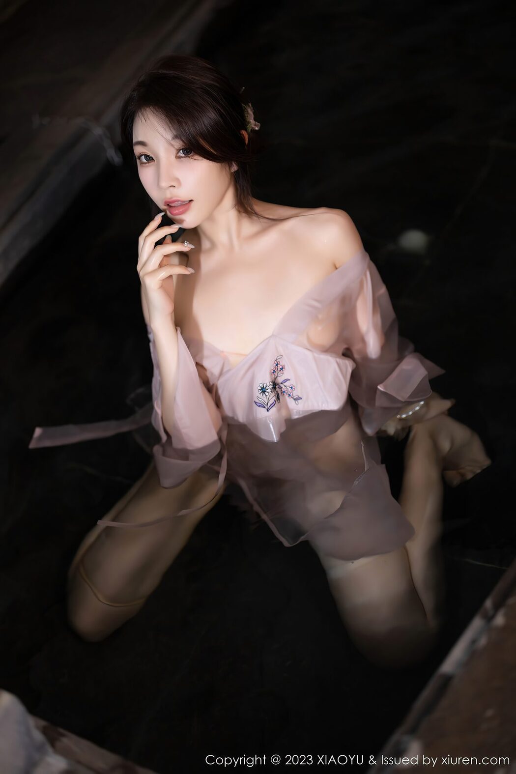 XiaoYu语画界 Vol.1076 Xu Li Zhi Booty