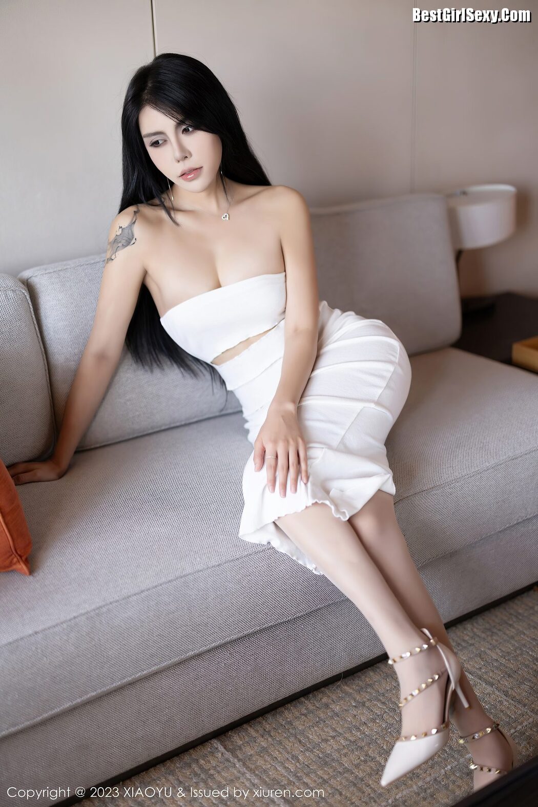 XiaoYu语画界 Vol.1141 Jin Chun Yi