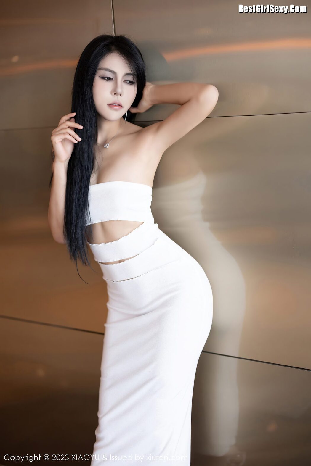 XiaoYu语画界 Vol.1141 Jin Chun Yi