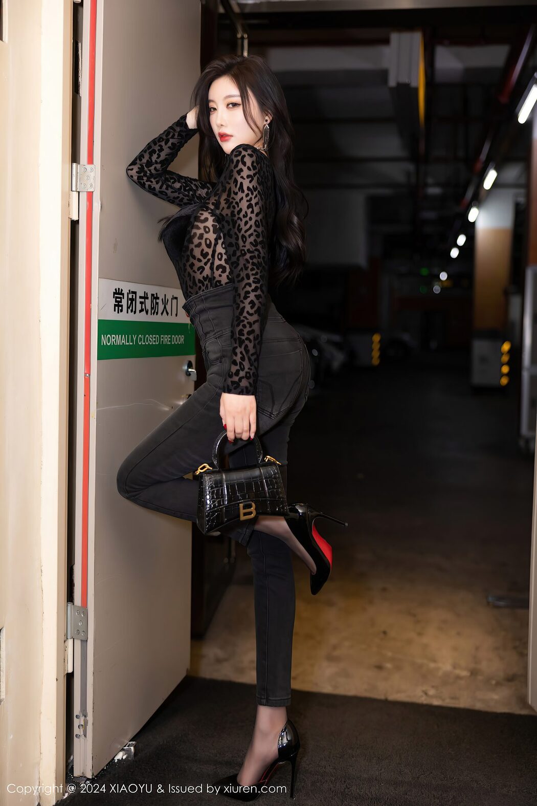 XiaoYu语画界 Vol.1216 Yang Chen Chen Yome
