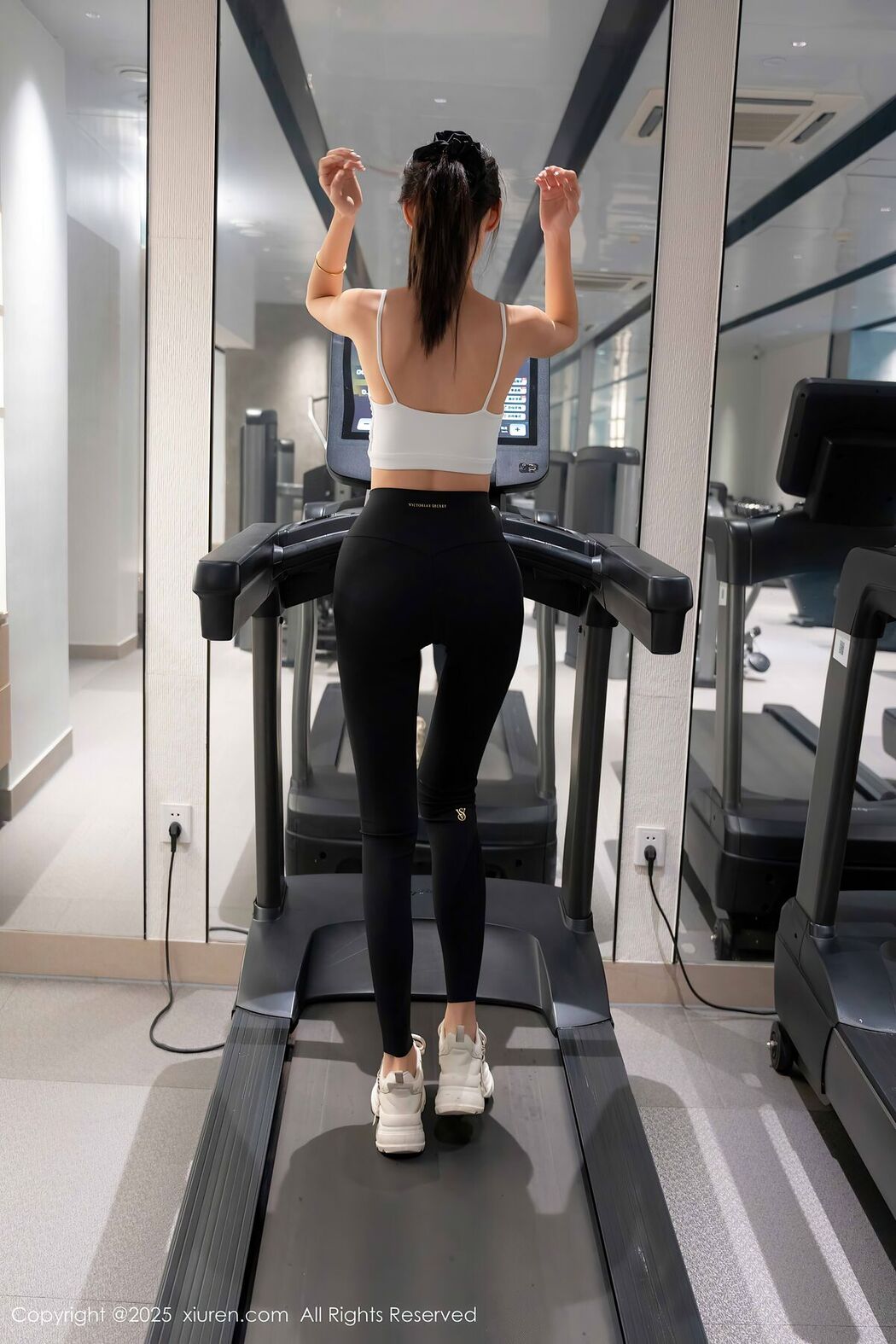 XiuRen秀人网 No.10239 Lingyu69 (59P)