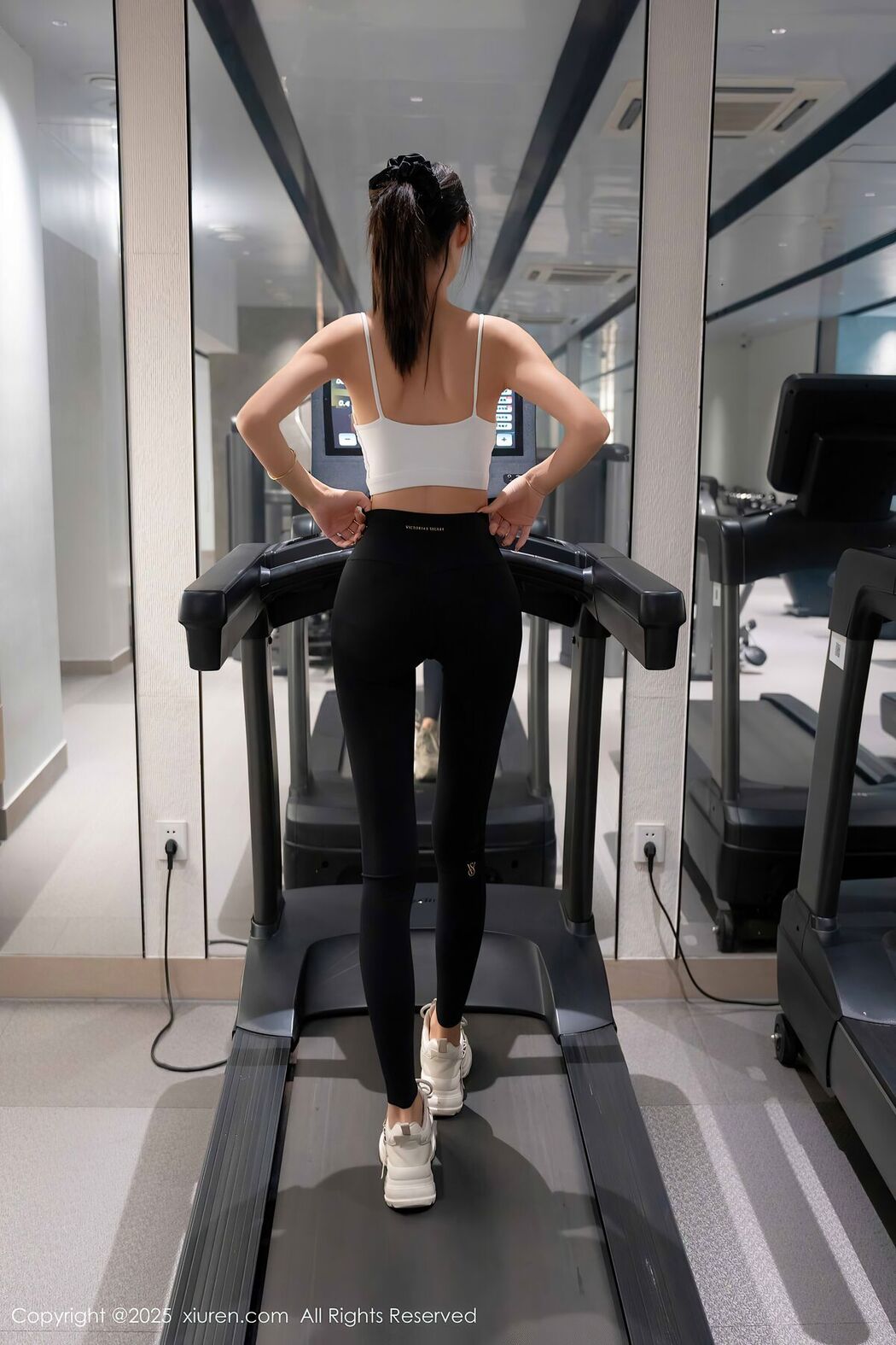 XiuRen秀人网 No.10239 Lingyu69 (59P)