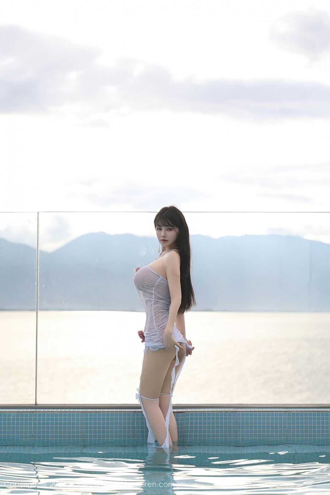 YouMi尤蜜荟 Vol.1097 Xin Shang Ke Flora