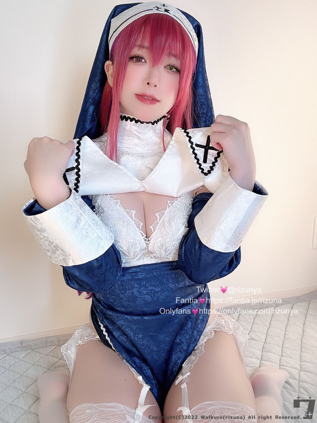 Coser@Rizuna &#8211; Hoshou Marine Hololive (13P &#8211; 1V)