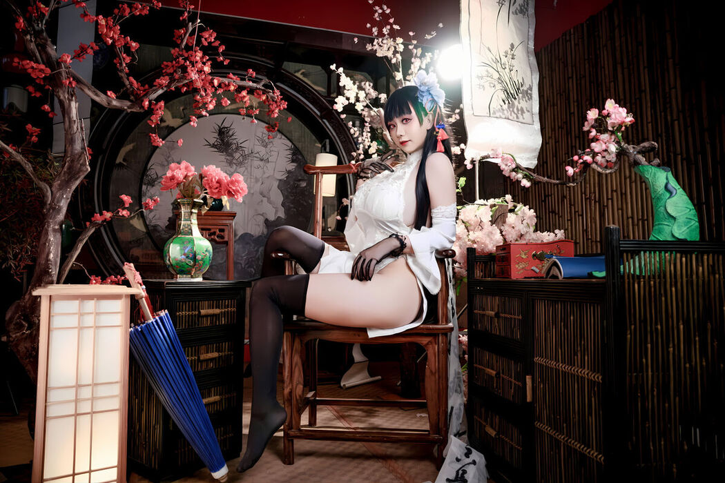 Coser@阿雪雪 – 碧蓝航线 逸仙 旗袍 Part01 (47P)