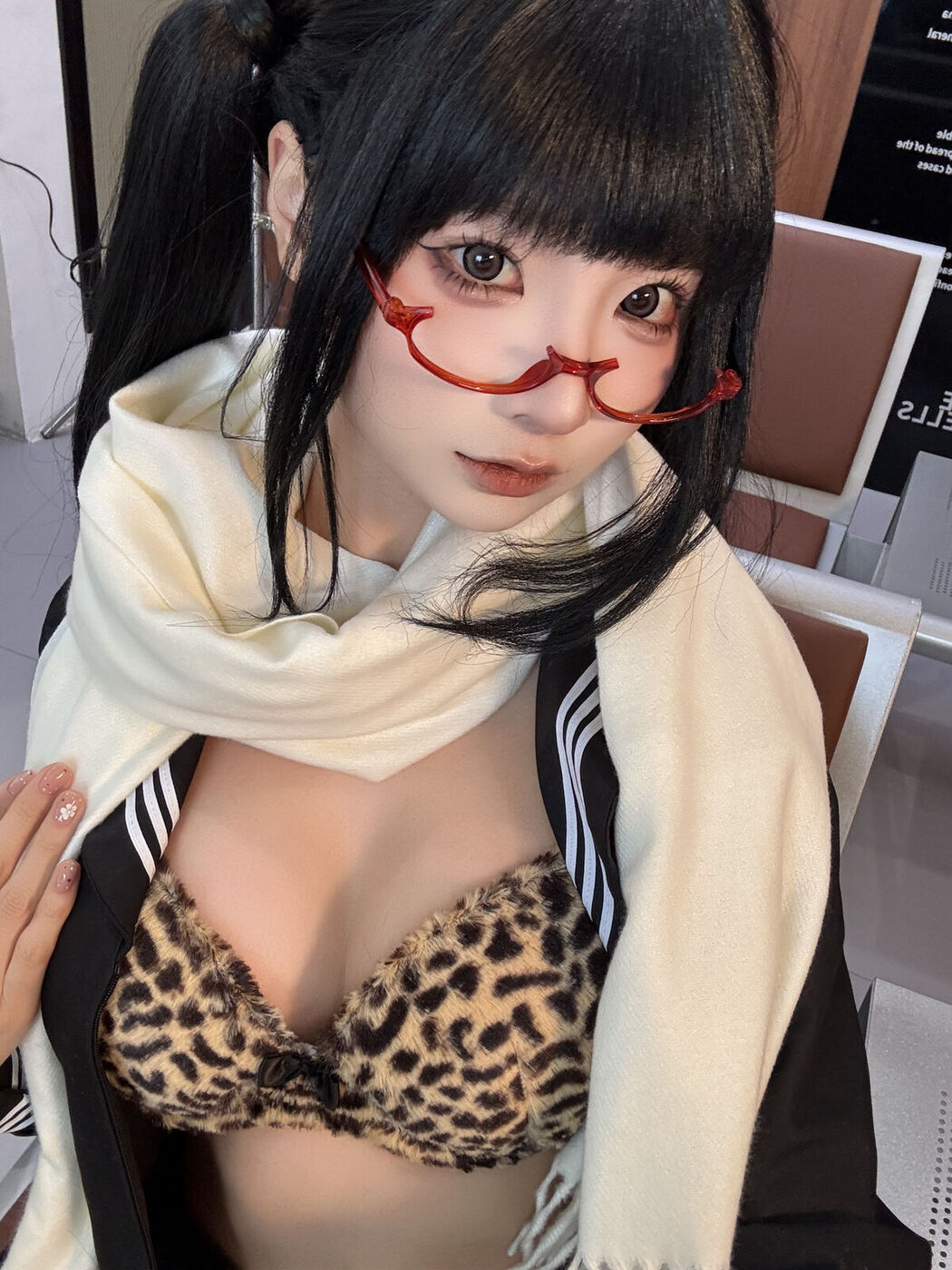 Coser@蠢沫沫 chunmomo – 黄推博主的秘密 B Part02 (72P)