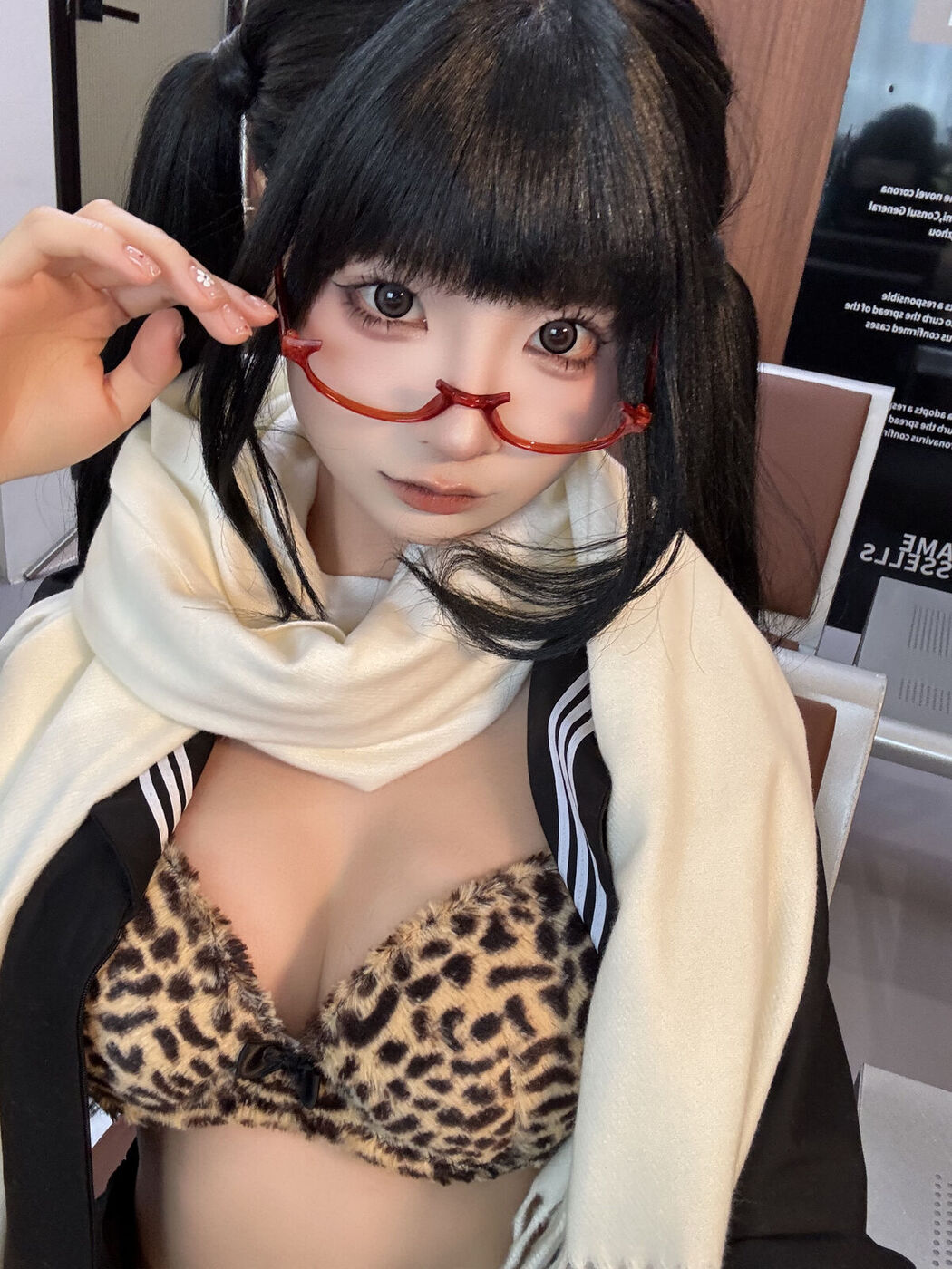 Coser@蠢沫沫 chunmomo – 黄推博主的秘密 B Part02 (72P)