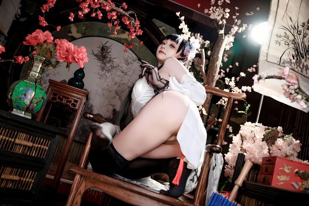 Coser@阿雪雪 – 碧蓝航线 逸仙 旗袍 Part01 (47P)