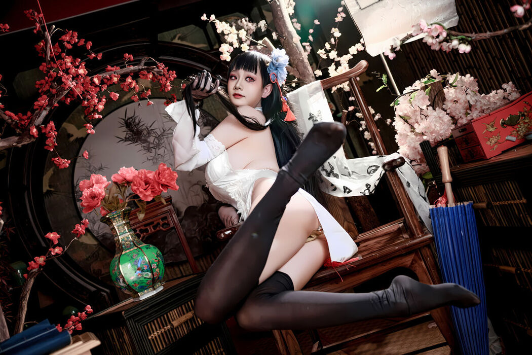Coser@阿雪雪 – 碧蓝航线 逸仙 旗袍 Part02 (47P)