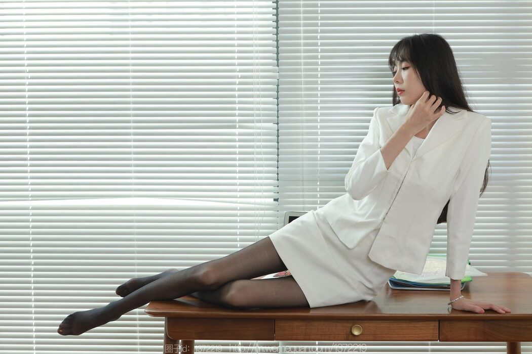 IESS异思趣向 SXJ No.1517 Tuan Tuan