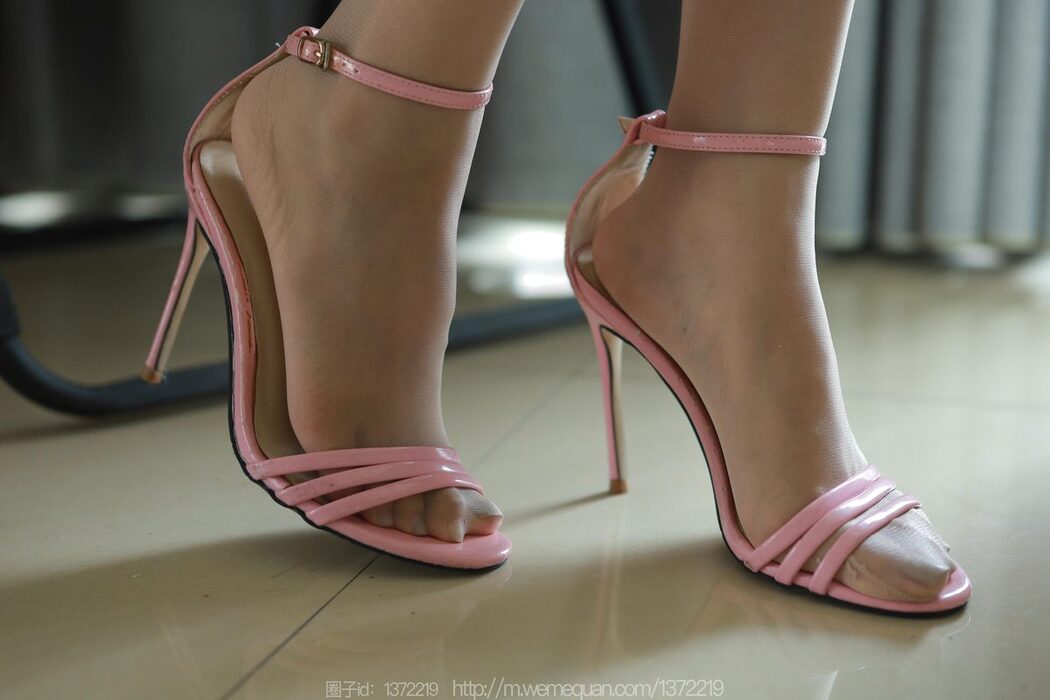 IESS异思趣向 SXJ No.1542 Mei Ko