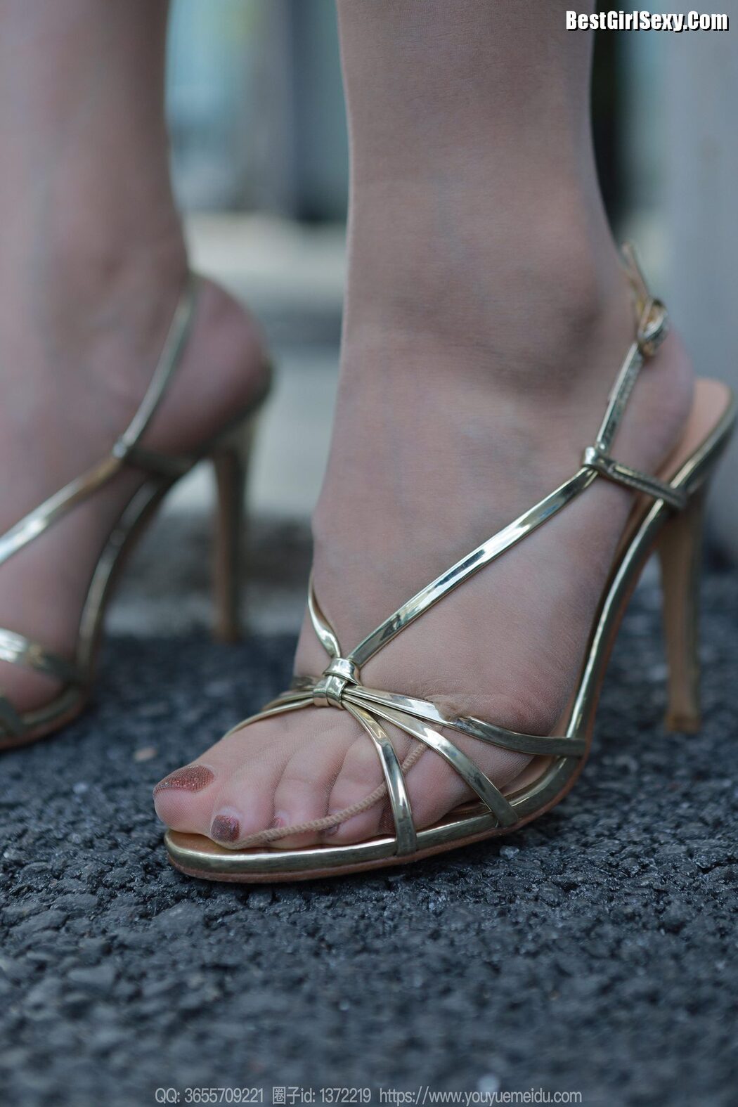 IESS异思趣向 SXJ No.1586 Qiu Qiu