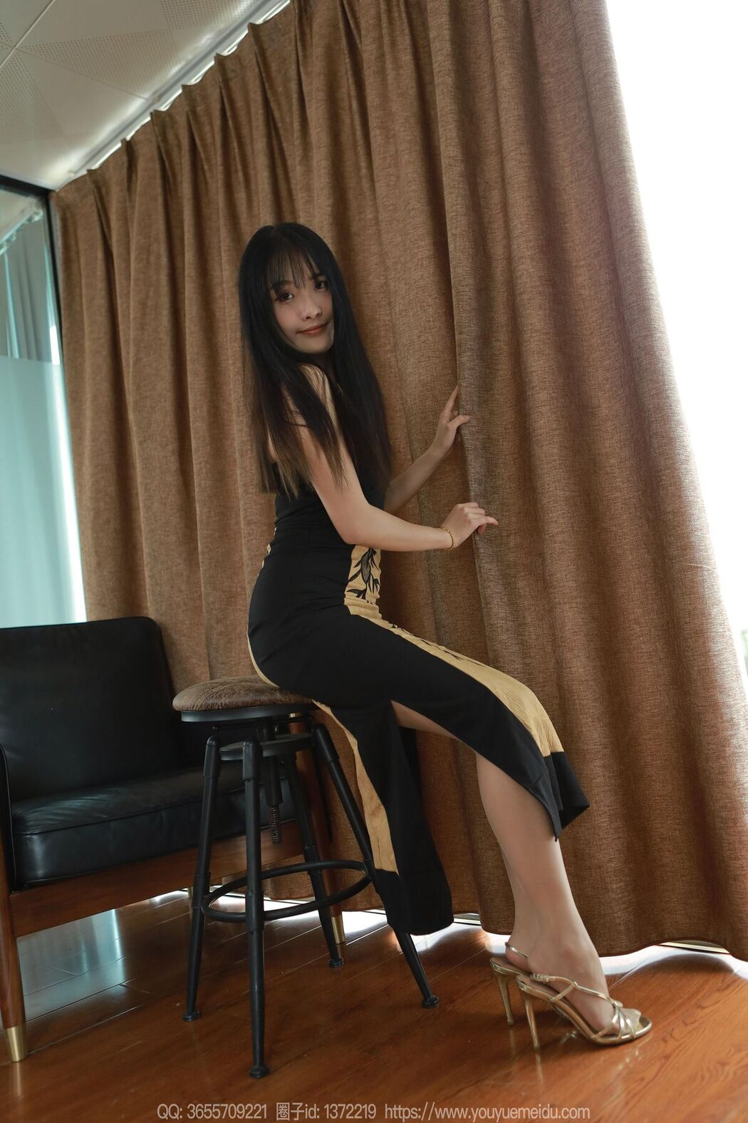 IESS异思趣向 SXJ NO.1749 Wan Ping