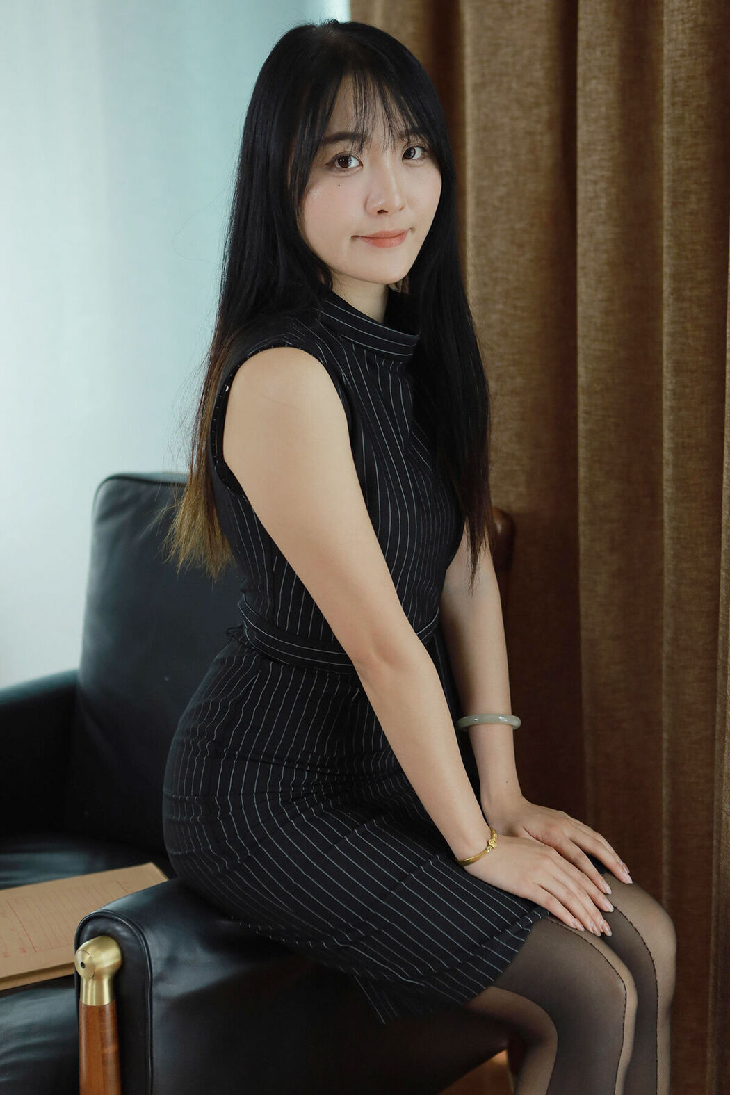 IESS异思趣向 SXJ No.1800 Wan Ping Cover Photo